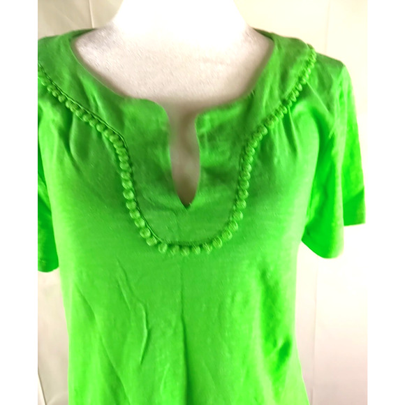 Talbot's Women's T Shirt Green Size Medium Snowball Trim V Neck Short Sleeve - Picture 2 of 6